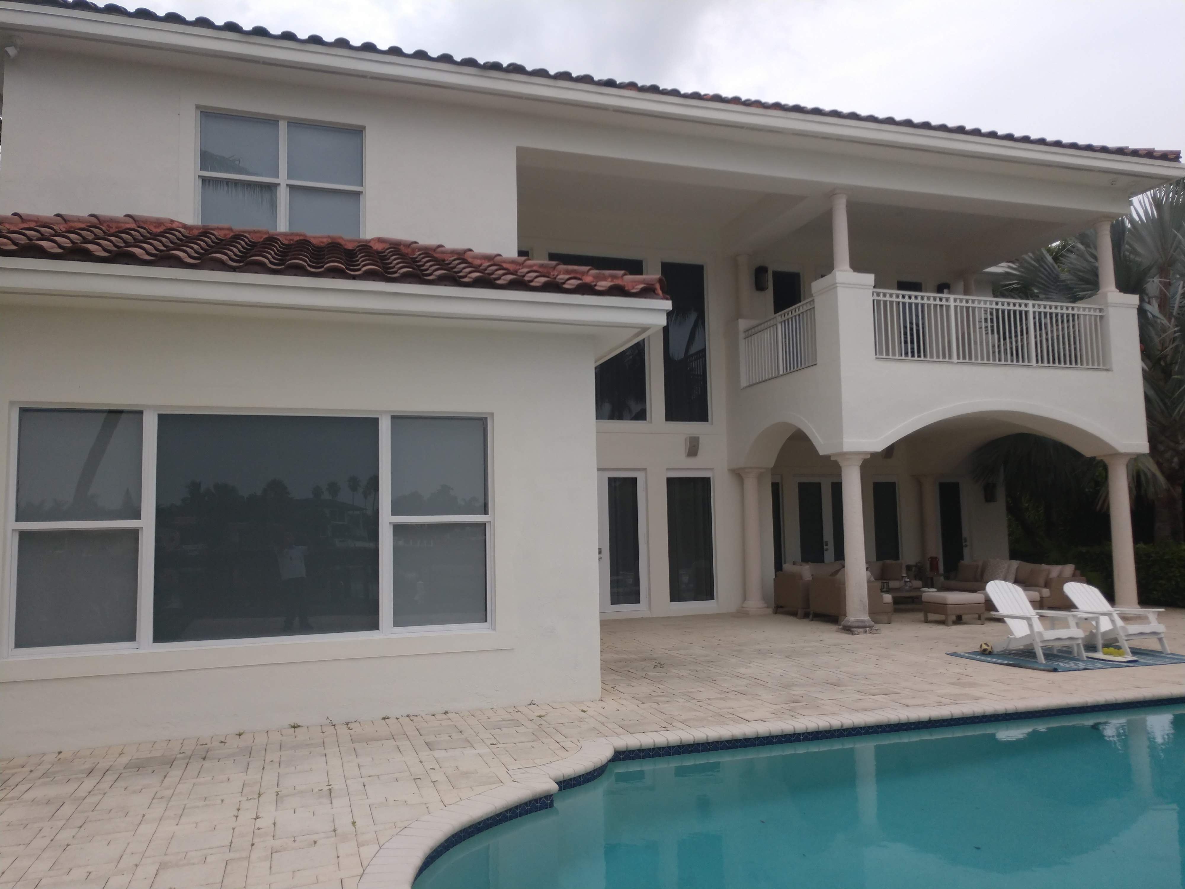 This is an alternative image description. It will generate auto caption.